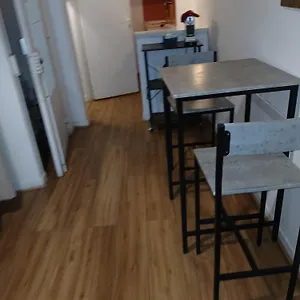 Rénové Quartier Historique ,centre Appartement